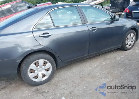 2007 Toyota Camry Le z USA, uszkodzony, nr VIN 4T1BE46K97U719952